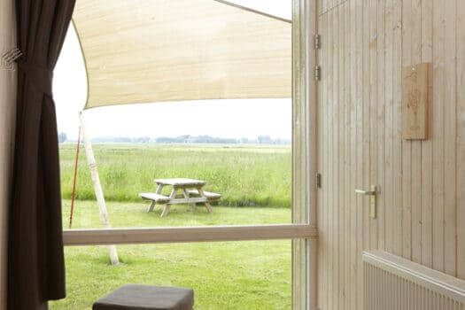 De groene koepel trekkershut