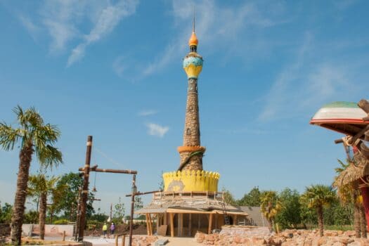 Vuurtoren solaris avalon attractiepark toverland