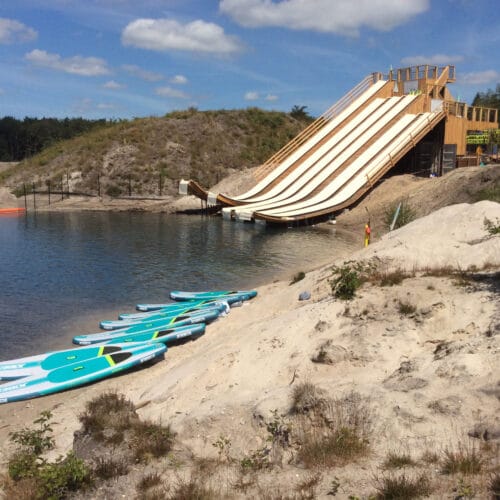 recreatief totaal Waterschansen-van-DX-Adventure-met-onder-de-suppen-voor-de-verhuur