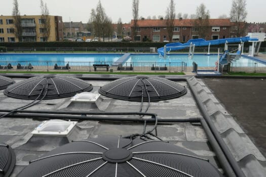 Zwembad verwarmen met SunDisc met behulp van de zon