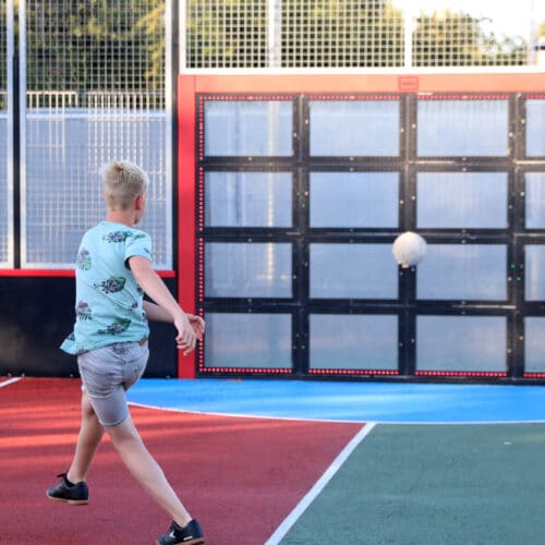 Interactieve voetbalmuur Rheezerwold