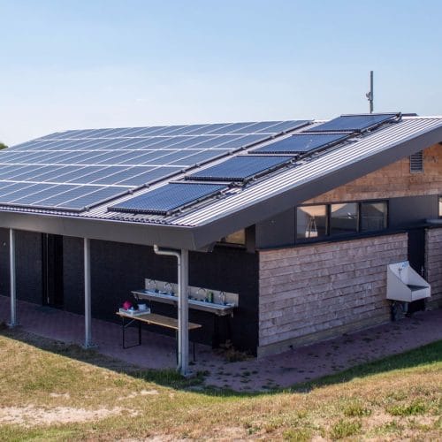 Duurzaam toiletgebouw Camping Klein Vaarwater Ameland