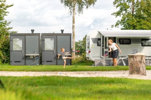 Caravan met Roomplus Royal Sanitair Unit