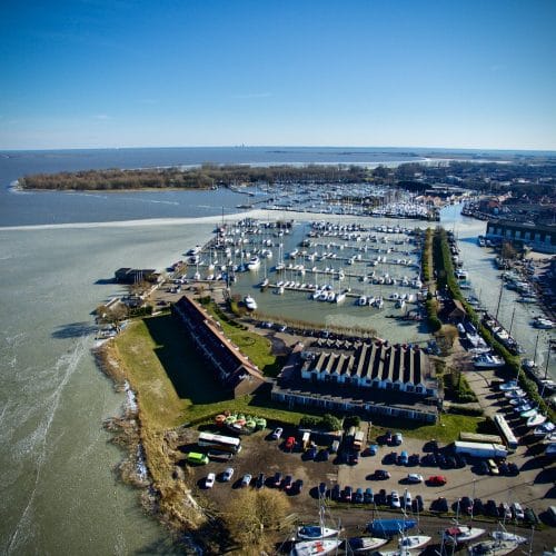 Marina Monnickendam Hiswa-Recron artikel