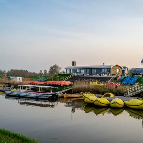 Vadesto's Panorama Paviljoen met Rondvaarten en Activiteiten