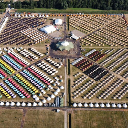 CampSolutions - Arial tentenveld glamping
