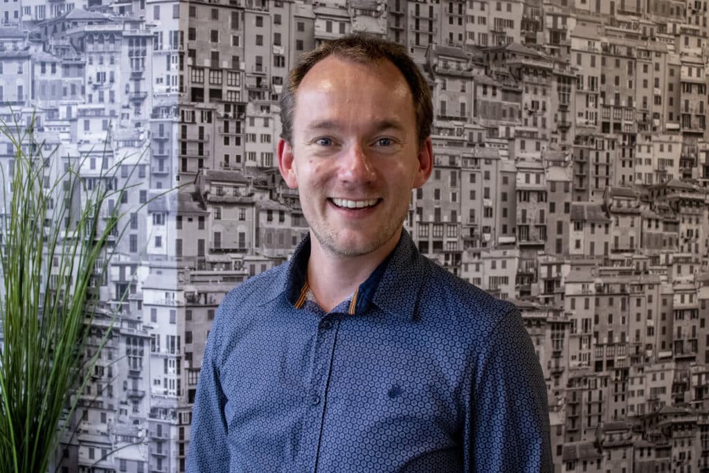 Richard Otten lachend