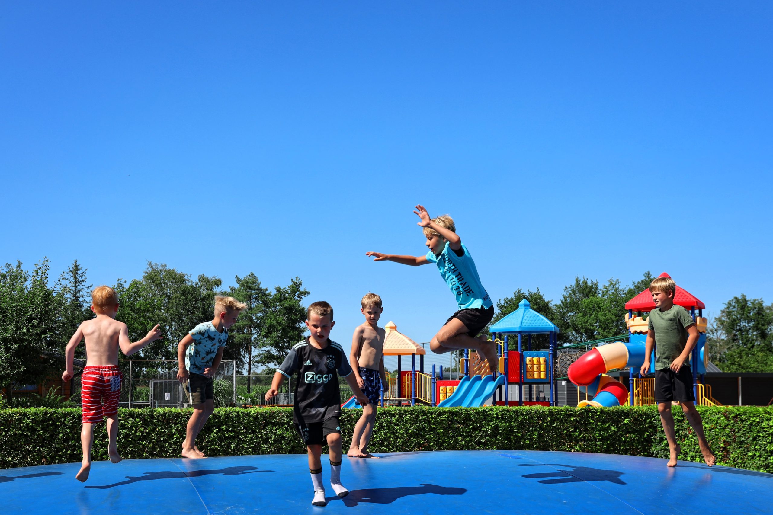 Airtrampoline Rheezerwold