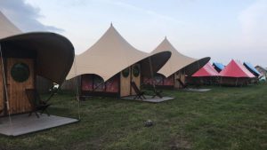 CampSolutions en Luxetenten.com brengen glamping naar Festivals