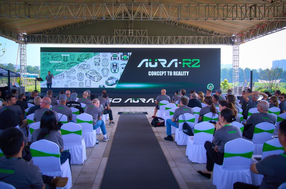 EGO Power+ viert 10-jarig jubileum met distributeurs op het hoofdkantoor in Nanjing